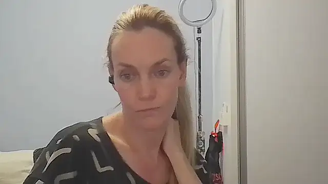 Annylove1 online show from 03-21-26, 12:12