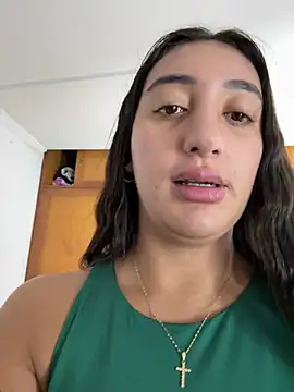 Hannahoff online show from 03-08-26, 03:10