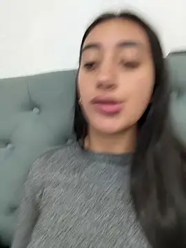 Hannahoff online show from 03-12-26, 04:18