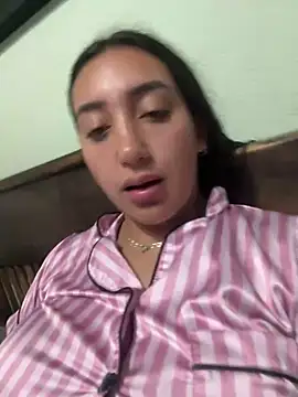 Hannahoff online show from 01-21-25, 02:22