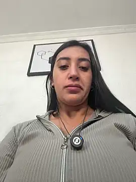 Hannahoff online show from 05-21-26, 04:10