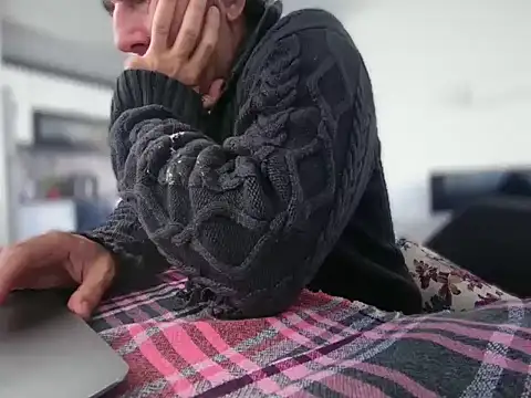 ALPHANDRE online show from 12-16-25, 08:29