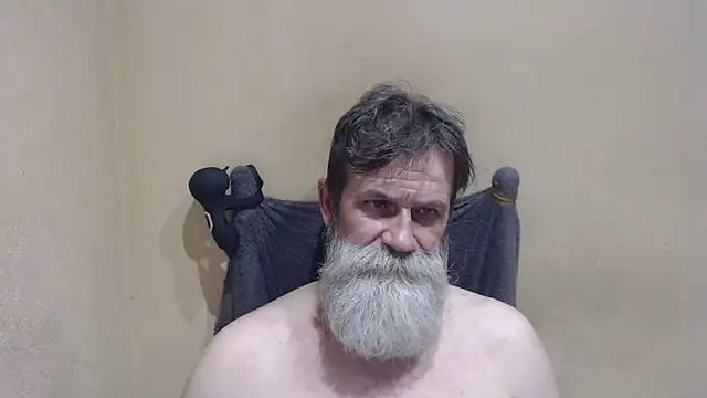 Snapshot of AlexNudo chatting on 06-09-26, 06:31 AlexNudo online show from 06-09-26, 06:31