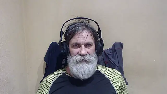 Snapshot of AlexNudo chatting on 01-16-26, 08:35 AlexNudo online show from 01-16-26, 08:35