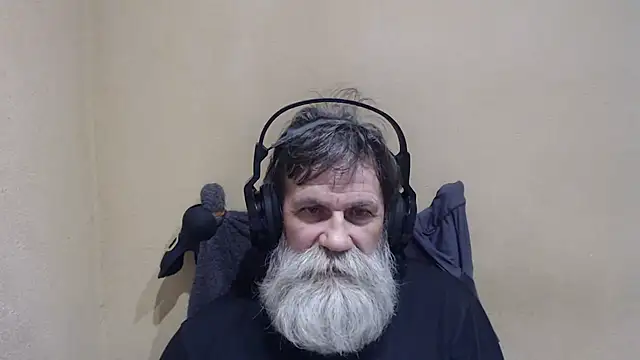 AlexNudo online show from 04-15-26, 07:03