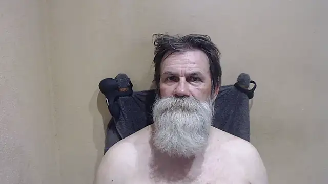 Snapshot of AlexNudo chatting on 07-18-26, 08:34 AlexNudo online show from 07-18-26, 08:34