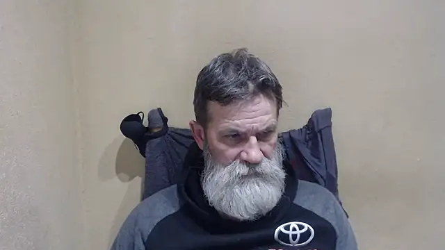 Snapshot of AlexNudo chatting on 02-23-26, 11:05 AlexNudo online show from 02-23-26, 11:05