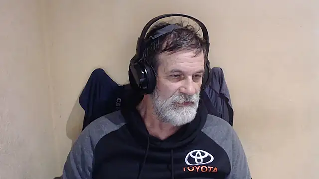 AlexNudo online show from 10-22-25, 03:11
