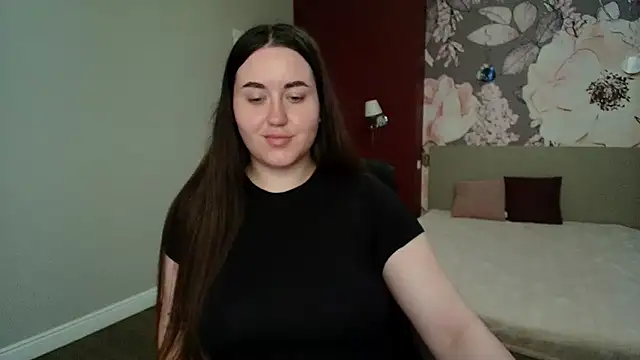 Snapshot of Roxie_Bradley chatting on 05-11-26, 05:53 Roxie Bradley online show from 05-11-26, 05:53
