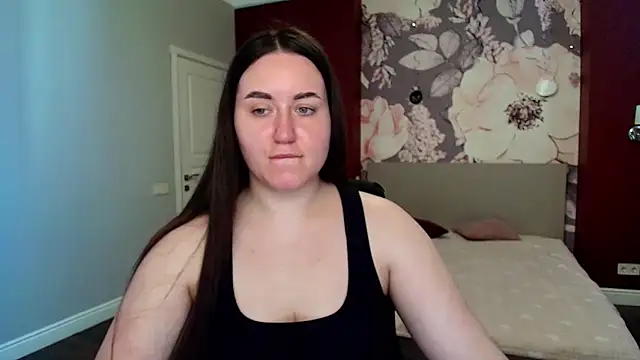 Snapshot of Roxie_Bradley chatting on 04-22-26, 05:58 Roxie Bradley online show from 04-22-26, 05:58