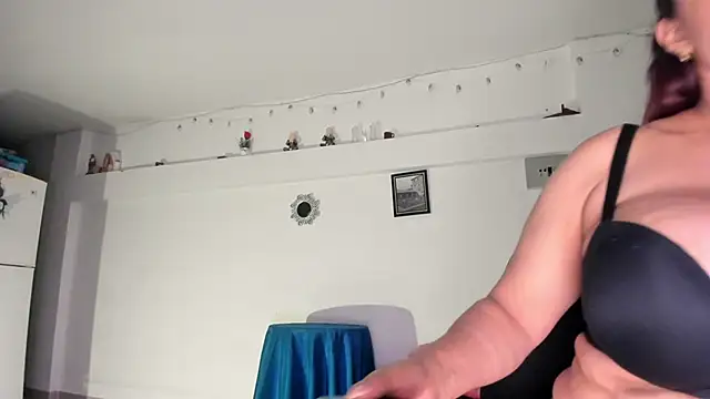 Snapshot of Sinthia_Collins chatting on 02-26-26, 02:22 Sinthia Collins online show from 02-26-26, 02:22