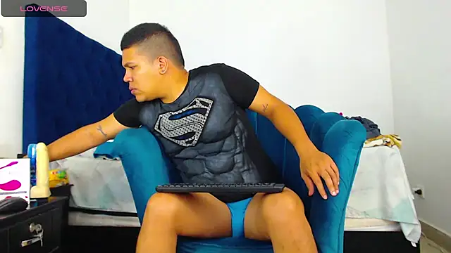 StevanHouston online show from 02-01-25, 02:02