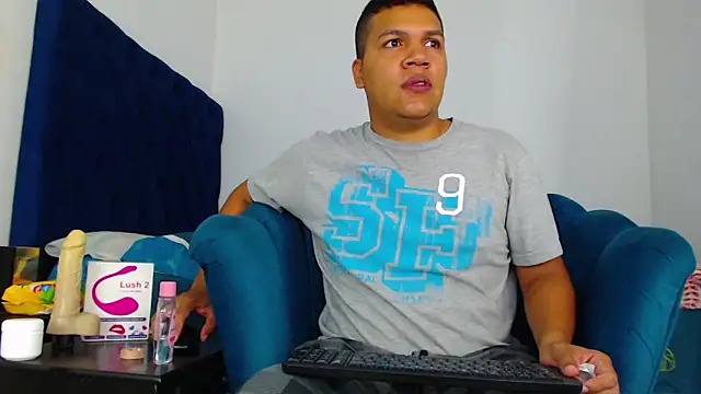 StevanHouston online show from 02-15-25, 03:17