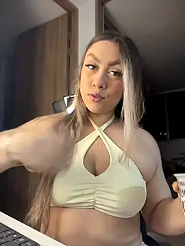 Snapshot of Im_sophiie chatting on 02-24-26, 06:58 Im sophiie online show from 02-24-26, 06:58