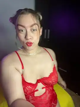 Im sophiie online show from 03-20-25, 05:57