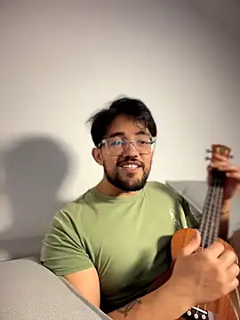 Im sophiie online show from 12-20-25, 07:11