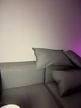 Snapshot of Im_sophiie chatting on 02-26-26, 06:46 Im sophiie online show from 02-26-26, 06:46