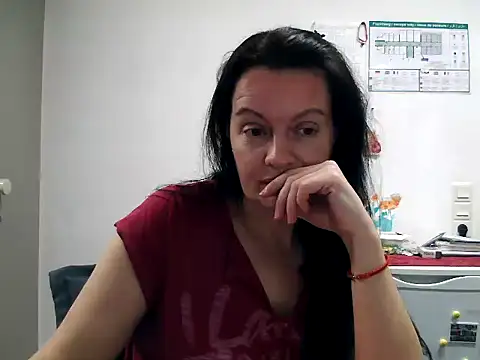 LoveNBloom online show from 03-11-26, 06:57