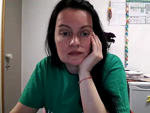 LoveNBloom online show from 03-04-25, 06:18