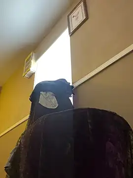 SlxmXBlxck online show from 04-25-26, 09:34