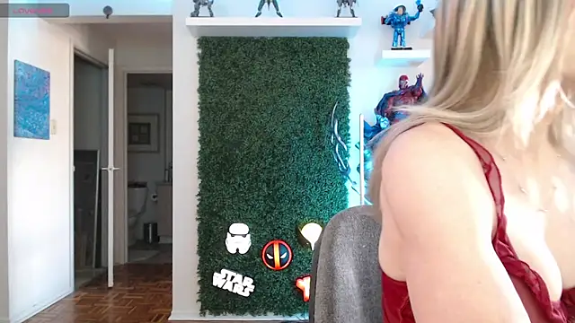 Vixen Lockheart online show from 10-09-25, 05:02