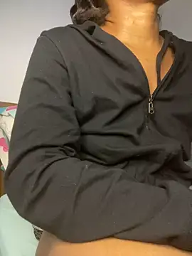  yisela  online show from 03-25-26, 01:06