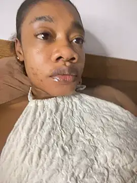  yisela  online show from 04-01-26, 04:14