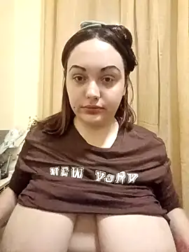 Dianadoll97 online show from 01-02-25, 09:07