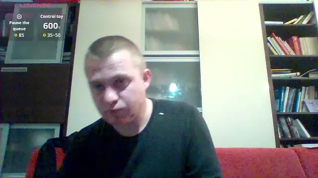 Matttthees online show from 11-26-25, 09:48