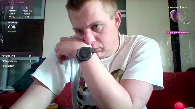 Matttthees online show from 10-31-25, 02:35