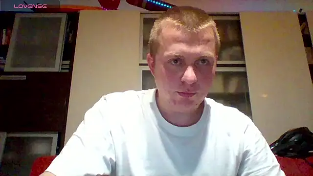 Matttthees online show from 12-04-25, 08:41