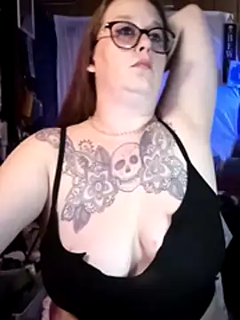 Snapshot of edgexchaos chatting on 02-11-26, 04:56 edgexchaos online show from 02-11-26, 04:56