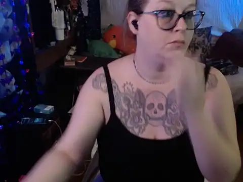 edgexchaos online show from 11-23-25, 01:10