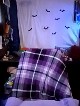 edgexchaos online show from 12-18-25, 01:26