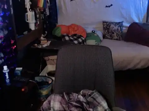 edgexchaos online show from 11-10-25, 01:27