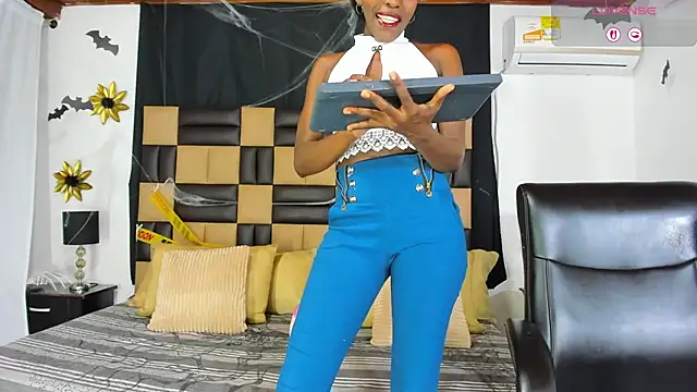 AlmaSean online show from 10-29-25, 05:56