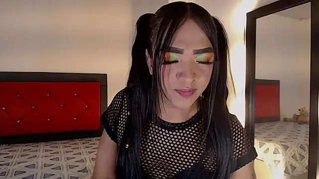 Snapshot of sofiaxdollxxx chatting on 10-15-25, 01:48 sofiaxdollxxx online show from 10-15-25, 01:48