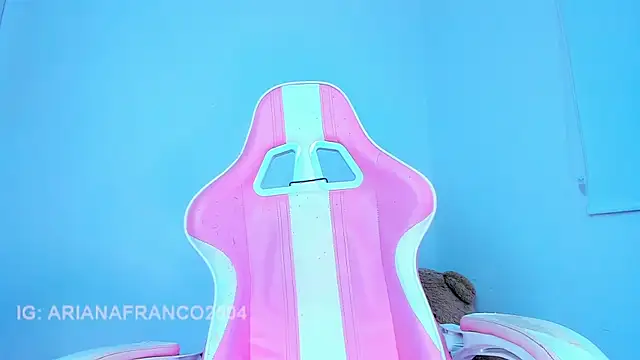 Ariana f online show from 06-04-26, 12:37