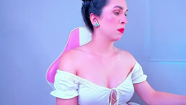 Ariana f online show from 01-14-26, 05:49