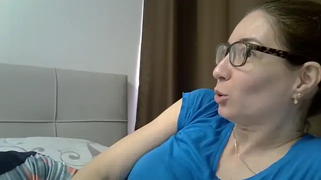 Ashleyspice online show from 03-19-25, 07:18