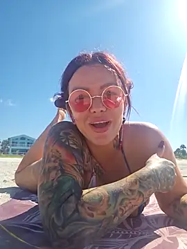 CharletteWebb online show from 09-19-25, 03:16