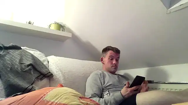 Cambitchboy online show from 02-26-25, 11:09