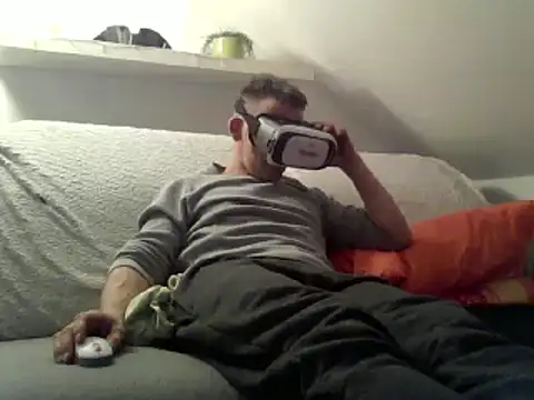 Cambitchboy online show from 02-12-25, 03:51