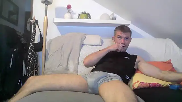 Cambitchboy online show from 10-18-25, 08:55