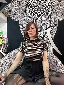 Boonny Boo01 online show from 04-19-26, 06:10