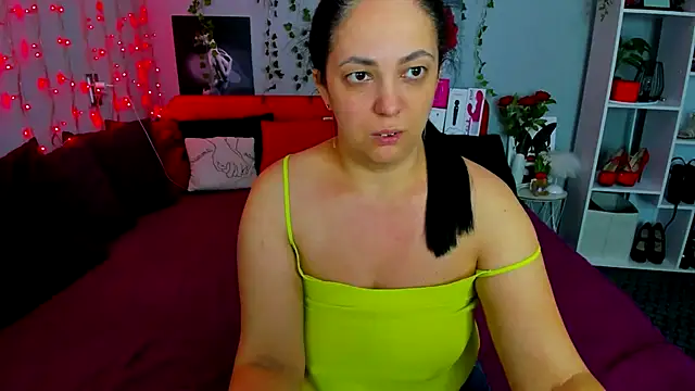 DarlingMilf online show from 09-26-25, 06:15