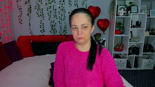 DarlingMilf online show from 04-12-26, 07:06