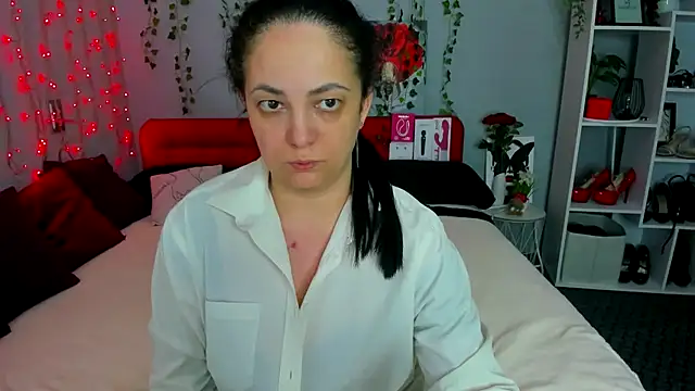 DarlingMilf online show from 11-14-25, 08:45