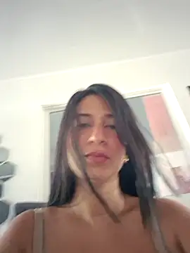 Snapshot of lady-rosse chatting on 10-05-25, 03:36 lady-rosse online show from 10-05-25, 03:36