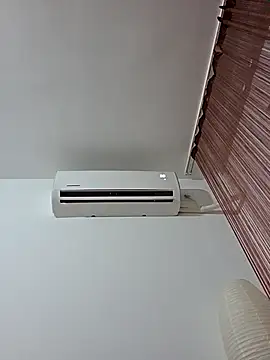 mailon02 online show from 10-04-25, 03:19